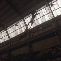 Sydney Trapeze School - It looks daunting but it's pretty safe and fun!