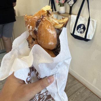 Donut Tree - Tiger tail - Donuts Near Me - Walnut, California Donut Tree - Tiger tail - Donuts Near Me - Walnut, California