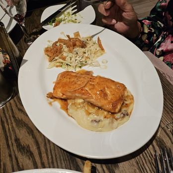 Cooper’s Hawk Winery & Restaurant - Salmon - Desserts Near Me - Surprise, Arizona