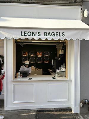 Leon’s Bagels by null