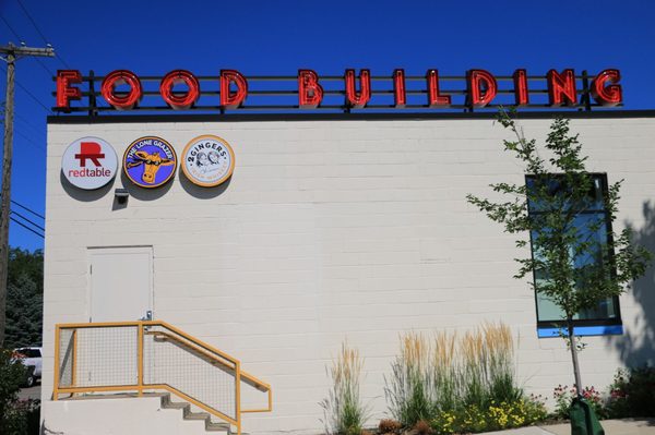 FOOD BUILDING by null