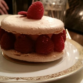 Hotel Bristol - Yummy desserts - Hotels Near Me - Oslo, 03