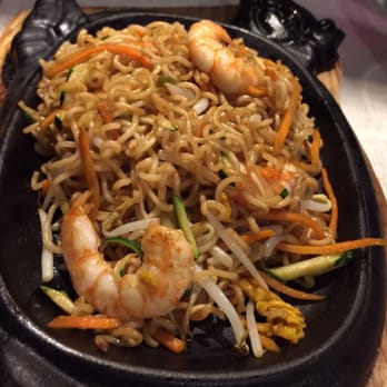 Asian Restaurant - Japanese Near Me - Offanengo, CR
