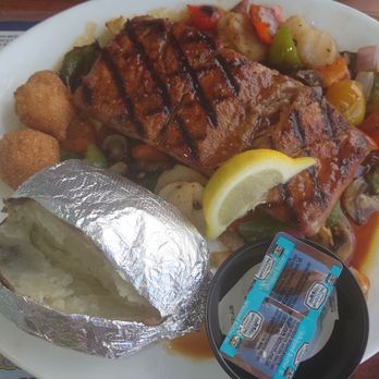 Pompano Joe's - Seafood Near Me - Destin, Florida Pompano Joe's - Seafood Near Me - Destin, Florida