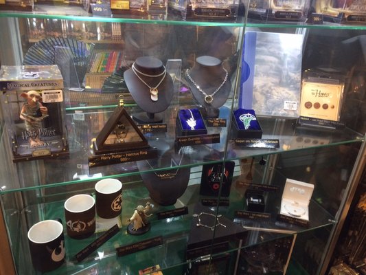 The Science Fiction Bookstore by null