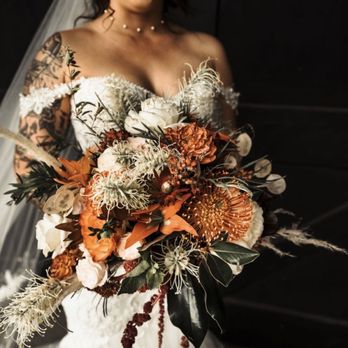 Designworks Florals - Bridal bouquet - Florists Near Me - Lakeside, California