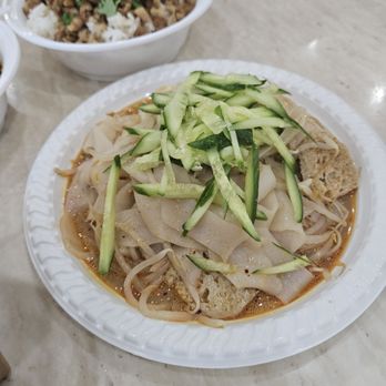 Liang Pi Wang - Chinese Near Me - Flushing, New York Liang Pi Wang - Chinese Near Me - Flushing, New York
