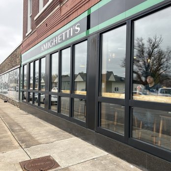 Amighettis - Storefront - Italian Near Me - Saint Louis, Missouri