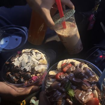 Playa Bowls - North Pole Bowl & Nutaya bowl - Acai Bowls Near Me - Boston, Massachusetts