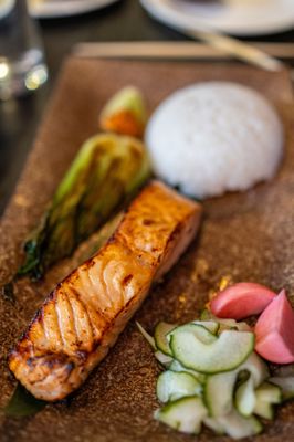 Ozumo Santana Row by null