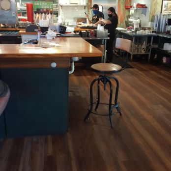 Tumble 22 Chicken Joint - Always on their phone. - Chicken Wings Near Me - Austin, Texas