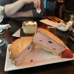 Ice cream sandwich and cheesecake cup