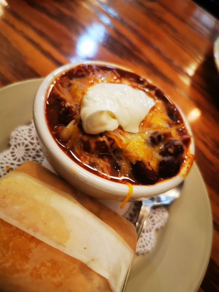 No Frill Bar and Grill