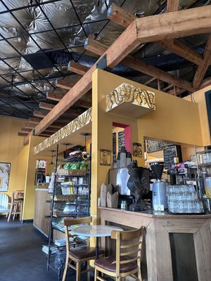 Gilbert's on Main by null