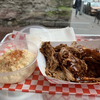 Hole In the Wall BBQ - Picnic Potato Salad (4/5 stars), pulled pork (2/5 stars), chicken (1/5 stars). I can only recommend the potato salad. - Barbeque Near Me - Seattle, Washington