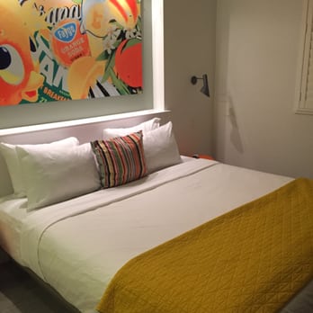 Vintro Hotel South Beach - Bedroom - Hotels Near Me - Miami Beach, Florida Vintro Hotel South Beach - Bedroom - Hotels Near Me - Miami Beach, Florida
