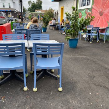 Valencia Cocina - Outdoor COVID straying - Latin American Near Me - Norwalk, Connecticut