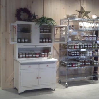 Zigs Bakery & Cafe - Dressings and canned goods. - Cafes Near Me - Lititz, Pennsylvania