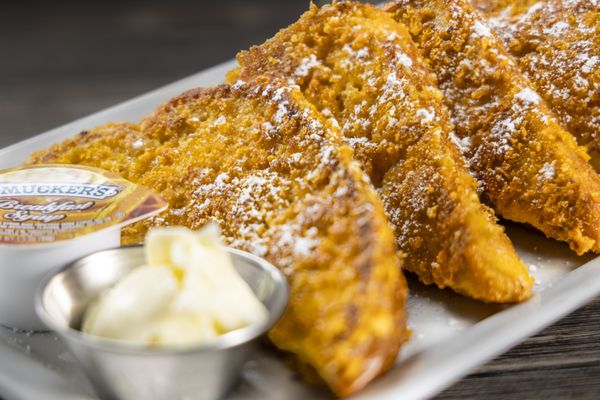 Hennessey's Tavern by null