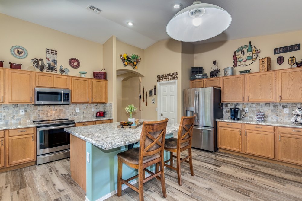 MIKE DOBBINS REALTY ONE GROUP 10 Photos Real Estate Agents