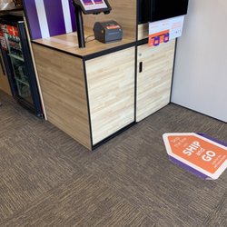 FedEx Office Print & Ship Center