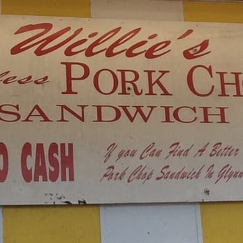 Willie's Wee-Nee Wagon - New American Near Me - Brunswick, Georgia