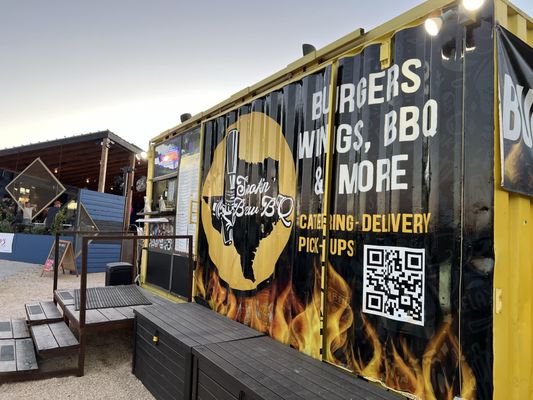Smokin' Brew-B-Q by null