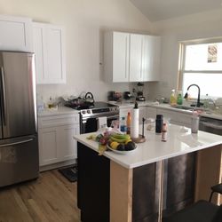 Felipe Arce Construction - Kitchen remodel with island