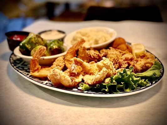Pompano's Seafood House & Oyster Bar by null