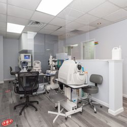 Philip Chen, OD - Testing Area.