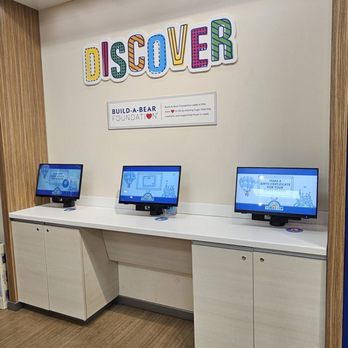 Build-A-Bear Workshop - Toy Stores Near Me - Glendale, Arizona