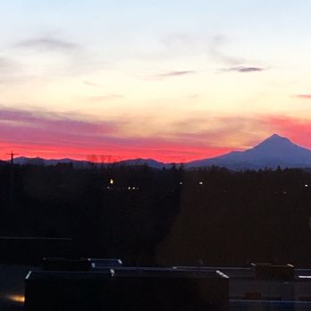 Griffis South Waterfront - Apartments Near Me - Portland, Oregon