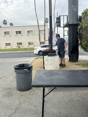 Leo’s Tacos by null