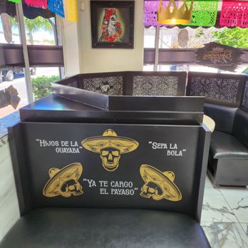 Queens & King mexican kitchen - New Mexican Cuisine Near Me - Kissimmee, Florida