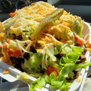 Efren's Deli - Nachos Carne Asada y Carnitas - Mexican Near Me - Oceano, California