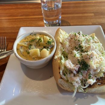 Matt’s in the Market - Dungeness crab and shrimp sandwich and a side of chowder. - New American Near Me - Seattle, Washington Matt’s in the Market - Dungeness crab and shrimp sandwich and a side of chowder. - New American Near Me - Seattle, Washington