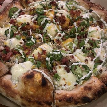 Woodfire - Chicken bacon ranch - Pizza Near Me - West Dundee, Illinois