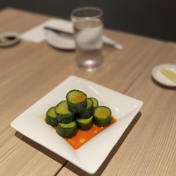 Din Tai Fung - Spicy pickled cucumber
