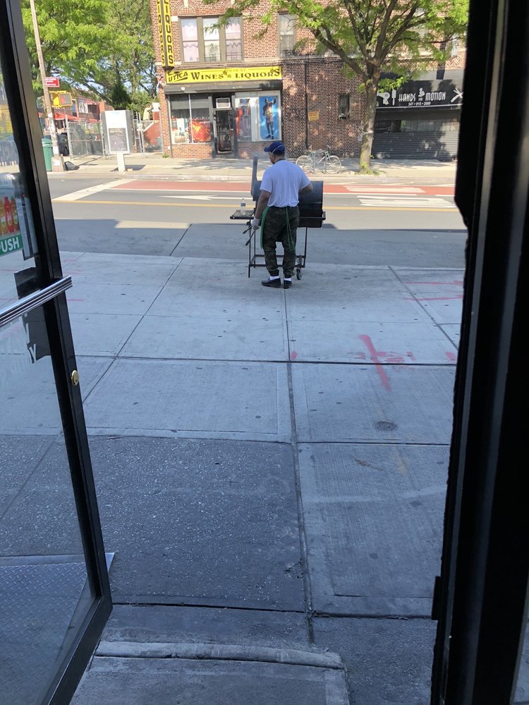 J and R Jamaican American Restaurant