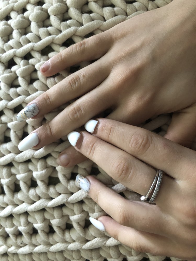 BUFFED NAIL BAR 12 Reviews 1051 King Street W, Hamilton, Ontario