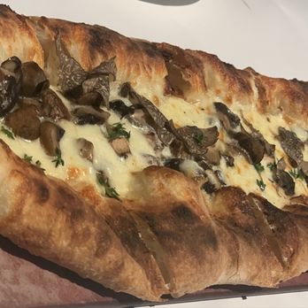 Lavo - Truffle pizza - Italian Near Me - Las Vegas, Nevada