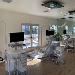 Tracy Hagan, DMD - Great space, air/ventilation, and natural light.