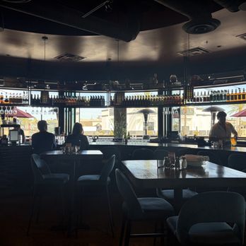 Federal Pizza - Tatum Blvd - Inside seating - Pizza Near Me - Phoenix, Arizona
