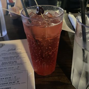 Captain Jack's Island Grill - Shirley temple - American Near Me - Lahaina, Hawaii