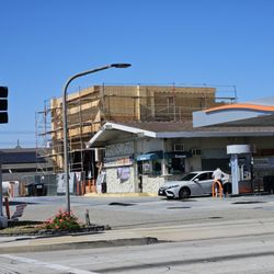 Outside the gas station. Taken on 190th St.
