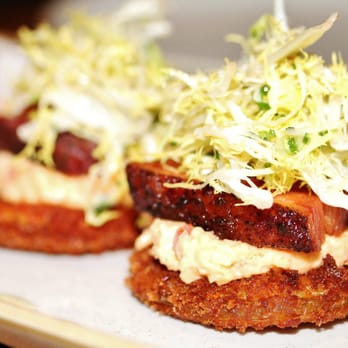 Yardbird - Fried Green Tomato 'BLT' ($14): Pork Belly, Greens, Tomato Jam & Pimento Cheese. Excellent pork belly, fat rendered and buttery - Southern Near Me - Las Vegas, Nevada