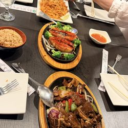 Fuji Bistro- Sushi, Thai, Chinese