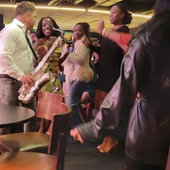 Middle C Jazz - Jazz & Blues Near Me - Charlotte, North Carolina