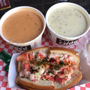 Pike Place Chowder - Smoked Salmon Chowder, New England Clam Chowder, Maine Lobster Roll - Seafood Near Me - Seattle, Washington Pike Place Chowder - Smoked Salmon Chowder, New England Clam Chowder, Maine Lobster Roll - Seafood Near Me - Seattle, Washington