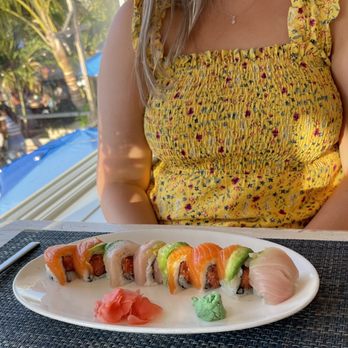 Beach Tavern - Ocean Roll ($24). Good but very pricey for what you get. - New American Near Me - Monmouth Beach, New Jersey